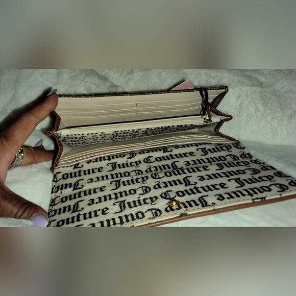 Juicy Couture Brown Chestnut Wallet - Picture 3 of 16